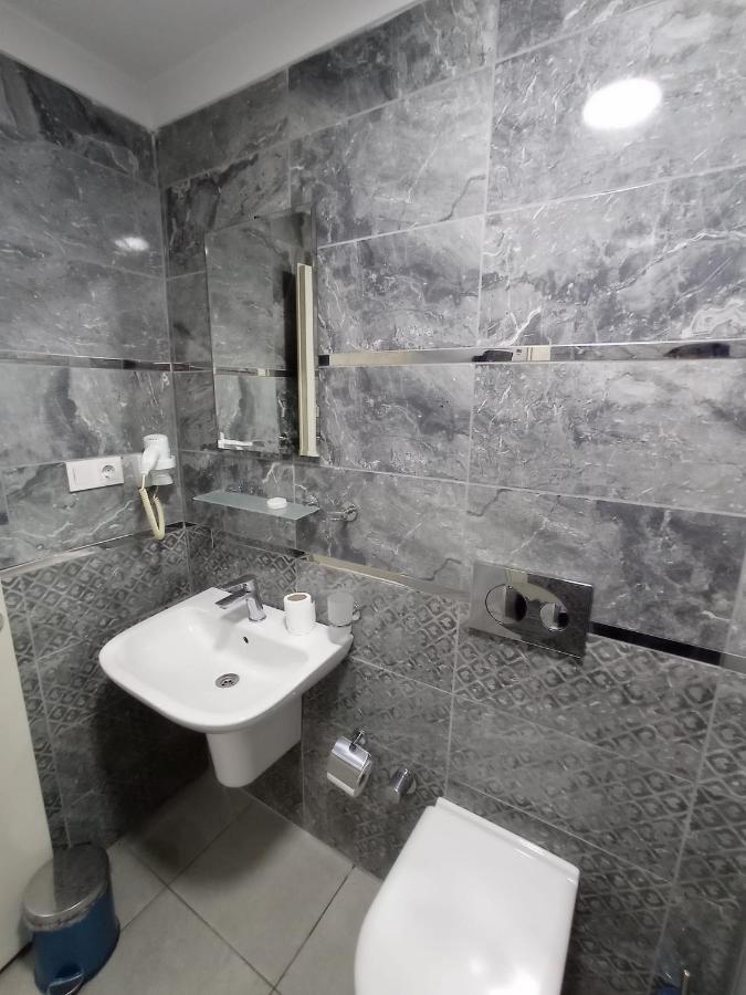 Emin Konak Hotel Истанбул Екстериор снимка